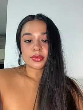 Snapshot of Aitana98_ chatting on June 14, 2:24 am Aitana98 online show from June 14, 2:24 am