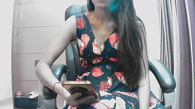 Snapshot of collage_hoty chatting on October 11, 4:38 pm collage hoty online show from October 11, 4:38 pm