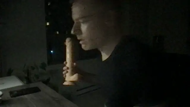 Snapshot of Gingerbushguy chatting on February 2, 10:57 am Gingerbushguy online show from February 2, 10:57 am