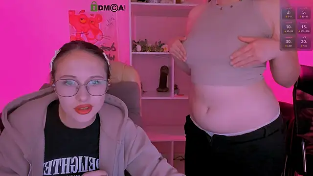 nikole kitt online show from September 13, 7:02 pm