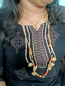 gaurika18 online show from February 26, 6:04 am