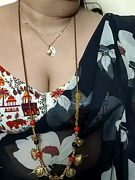 gaurika18 online show from October 3, 10:23 am