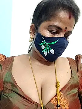 Snapshot of gaurika18 chatting on June 11, 4:27 pm gaurika18 online show from June 11, 4:27 pm