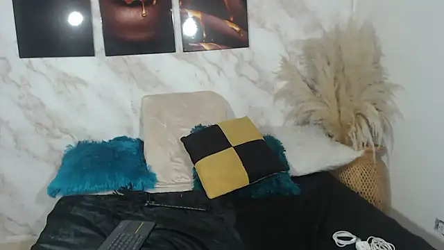 Snapshot of JESSYCHERNOBIL chatting on September 21, 3:57 pm JESSYCHERNOBIL online show from September 21, 3:57 pm