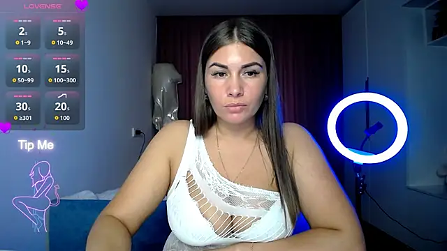 LinaSparks online show from March 18, 2:20 pm