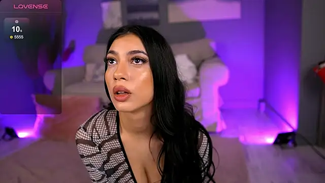 BetsyGonzale online show from January 25, 4:34 am