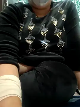 Snapshot of Bbw_Juice_Wife chatting on February 20, 11:20 am Bbw Juice Wife online show from February 20, 11:20 am