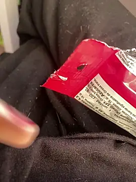 baby lizy online show from April 12, 4:45 pm