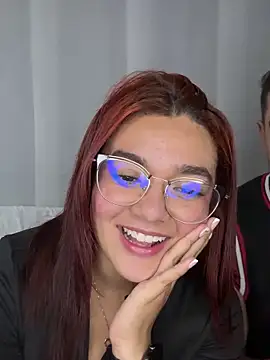 Snapshot of camianddanna chatting on January 11, 2:20 am camianddanna online show from January 11, 2:20 am