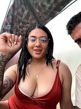 Snapshot of camianddanna chatting on September 14, 4:28 pm camianddanna online show from September 14, 4:28 pm