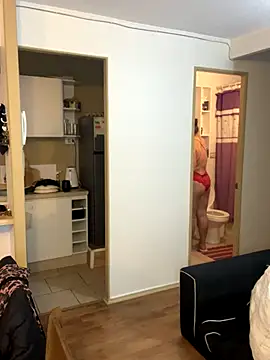 WhiteWomen online show from November 16, 12:49 am