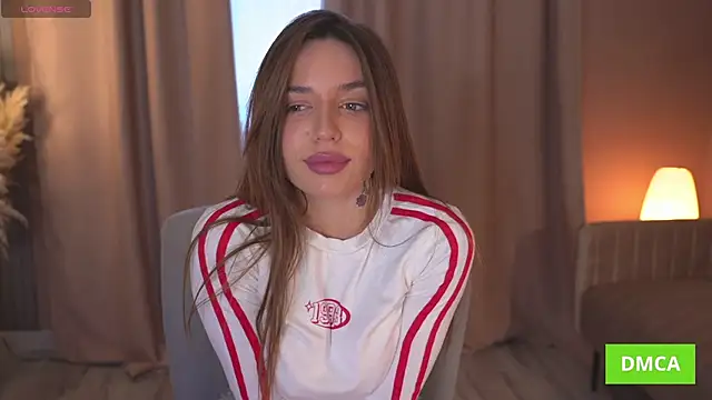 Snapshot of Deeptalkss chatting on March 9, 8:07 am Deeptalkss online show from March 9, 8:07 am