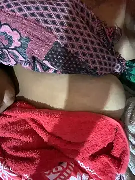 vic pretynhaa online show from January 3, 8:22 pm