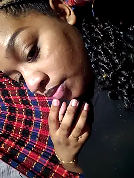 vic pretynhaa online show from February 3, 3:04 am