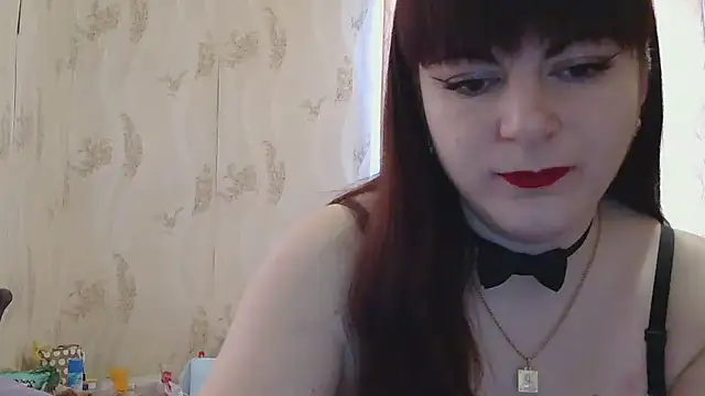 StarandMoon online show from February 1, 10:15 am