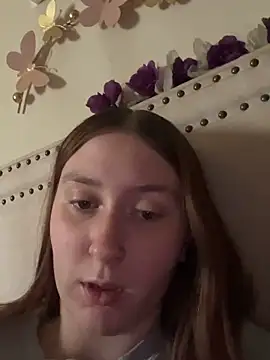 Snapshot of papsmirf__ chatting on February 24, 6:50 pm papsmirf online show from February 24, 6:50 pm