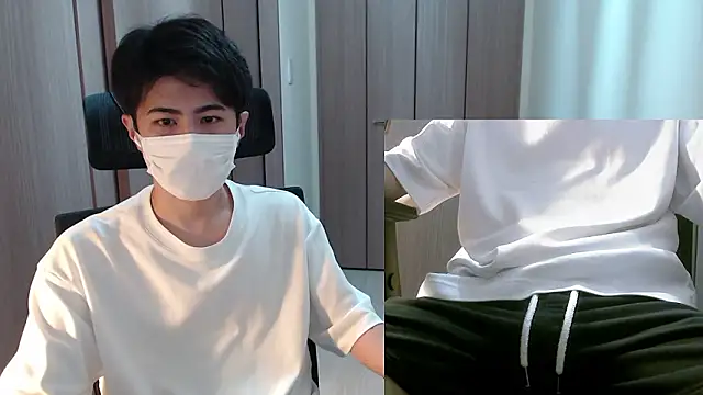 Snapshot of ryota_kkk chatting on July 8, 11:26 am ryota kkk online show from July 8, 11:26 am
