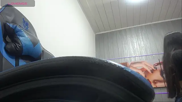 Catalehia Milk online show from March 8, 4:12 am