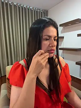 Snapshot of Alice_Biel chatting on March 12, 9:03 pm Alice Biel online show from March 12, 9:03 pm