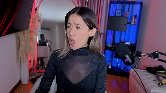 sexfire lalita online show from April 16, 8:42 pm