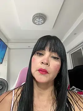 Snapshot of Hot_beauty__ chatting on June 9, 8:42 pm Hot beauty online show from June 9, 8:42 pm