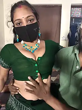 Snapshot of bihariguy chatting on November 13, 4:22 am bihariguy online show from November 13, 4:22 am