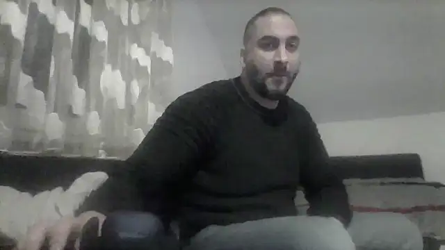 Snapshot of NewyorkDimi chatting on December 24, 11:33 pm NewyorkDimi online show from December 24, 11:33 pm