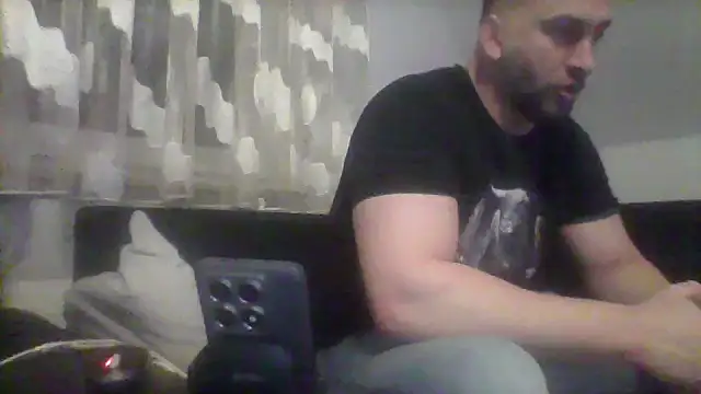 Snapshot of NewyorkDimi chatting on January 6, 9:54 pm NewyorkDimi online show from January 6, 9:54 pm