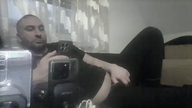 Snapshot of NewyorkDimi chatting on January 18, 6:56 am NewyorkDimi online show from January 18, 6:56 am