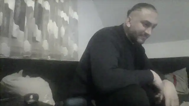 Snapshot of NewyorkDimi chatting on January 29, 11:35 pm NewyorkDimi online show from January 29, 11:35 pm