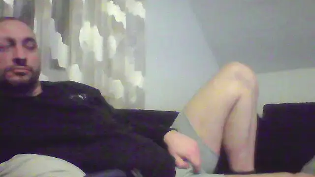 Snapshot of NewyorkDimi chatting on February 26, 11:37 pm NewyorkDimi online show from February 26, 11:37 pm