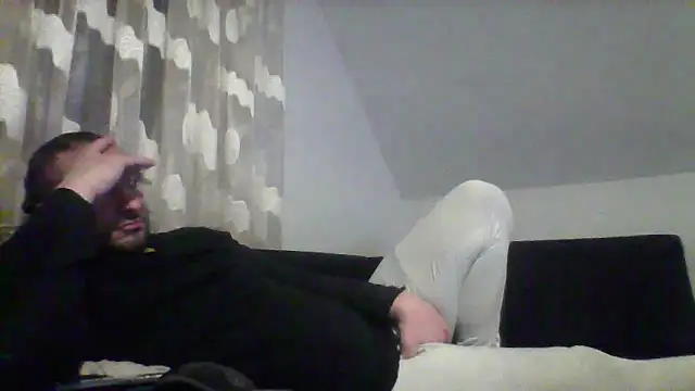 Snapshot of NewyorkDimi chatting on March 11, 1:26 am NewyorkDimi online show from March 11, 1:26 am