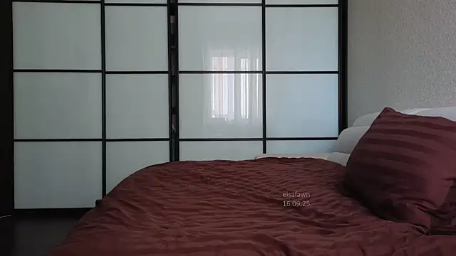 Snapshot of elsa_limerence chatting on September 16, 12:06 pm elsa limerence online show from September 16, 12:06 pm