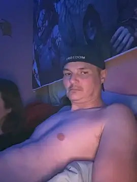 023Longandjuicy online show from October 18, 11:27 pm