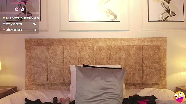 Snapshot of lyn_adamns chatting on January 19, 8:41 pm lyn adamns online show from January 19, 8:41 pm