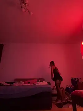 Chiara0102 online show from July 20, 7:16 pm