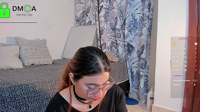 Snapshot of kathryn07 chatting on June 30, 2:34 am kathryn07 online show from June 30, 2:34 am