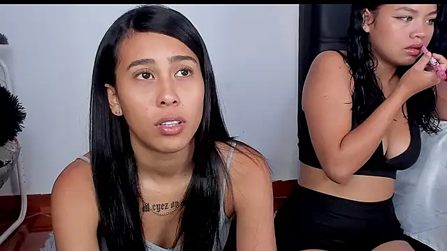 Snapshot of lilibluex chatting on January 25, 3:41 pm lilibluex online show from January 25, 3:41 pm