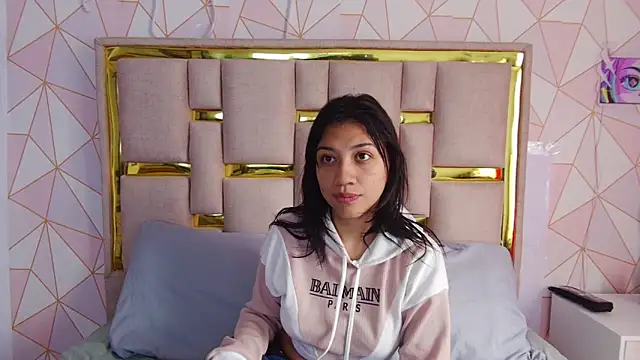 nina carther online show from January 19, 11:58 am