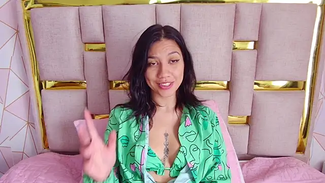 nina carther online show from March 28, 7:57 pm