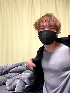 UKI06 online show from December 2, 1:50 pm