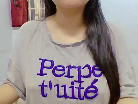 Snapshot of Asian_girl19 chatting on February 9, 2:21 pm Asian girl19 online show from February 9, 2:21 pm