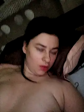 Snapshot of YuliannaFox chatting on March 23, 1:42 am YuliannaFox online show from March 23, 1:42 am