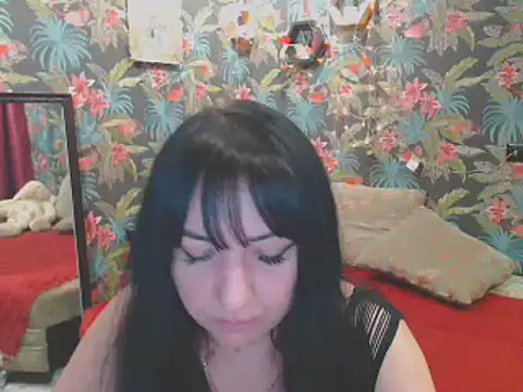 SusanLaNice online show from December 7, 4:47 pm