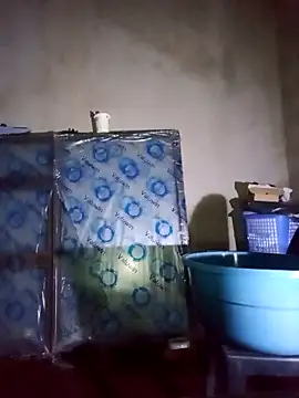 Snapshot of Touch_mysoul chatting on February 24, 4:21 am Touch mysoul online show from February 24, 4:21 am