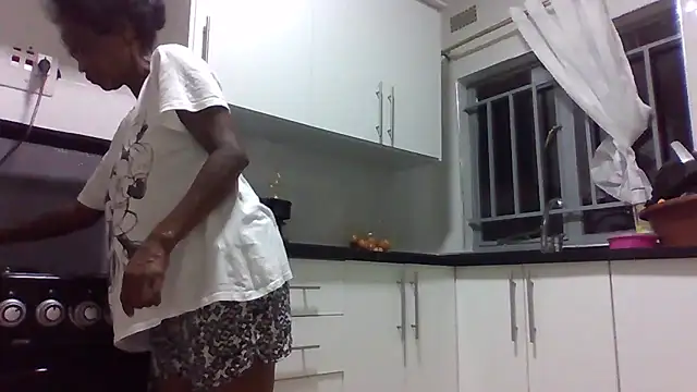 sweets 80 online show from March 29, 3:06 am