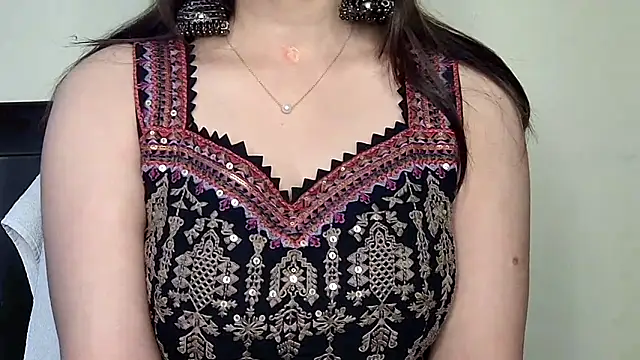 MIss-Naina online show from November 29, 3:42 am