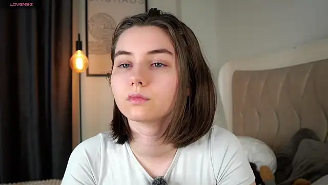 MeghanElson online show from June 3, 2:55 pm