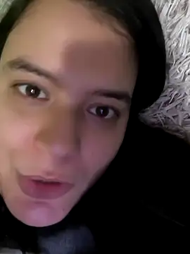 Snapshot of Catgirl8 chatting on January 6, 12:02 pm Catgirl8 online show from January 6, 12:02 pm