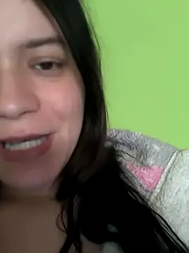 Snapshot of Catgirl8 chatting on February 21, 1:11 pm Catgirl8 online show from February 21, 1:11 pm